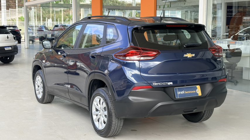 tracker 1.0 turbo flex automatico4