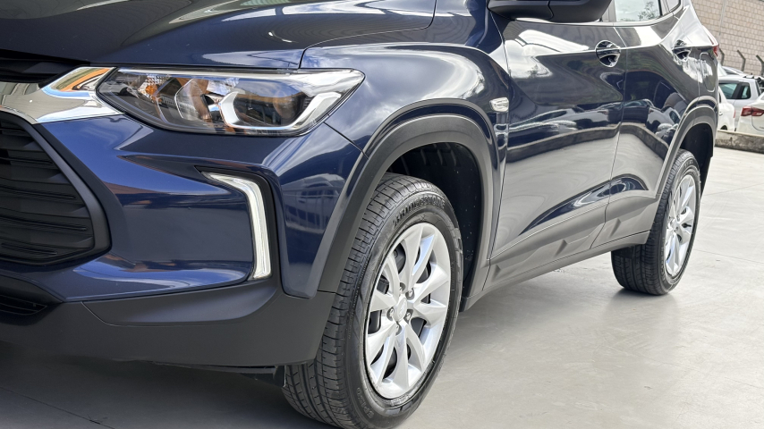 tracker 1.0 turbo flex automatico3