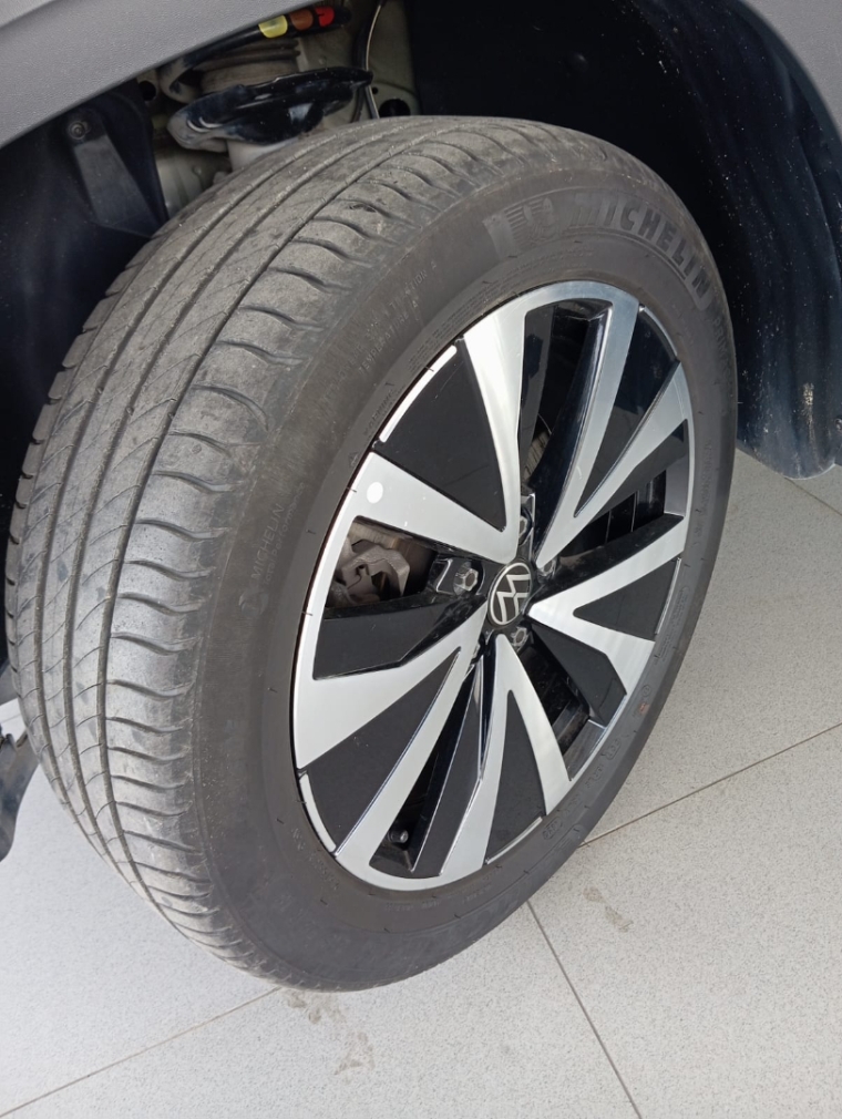 volkswagen taos 1.4 250 tsi total flex highline automatico 4p 2023