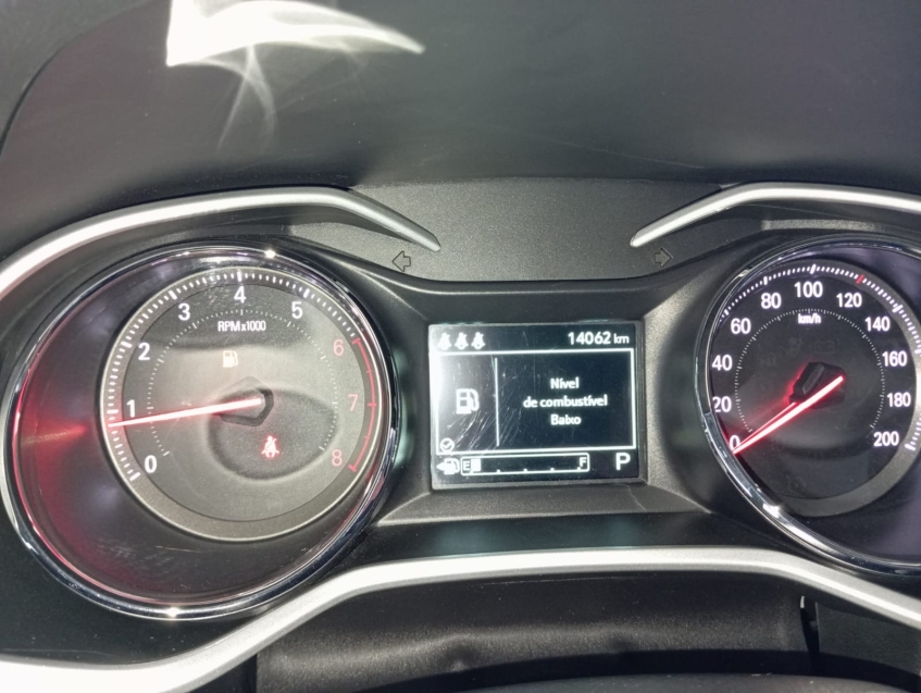 chevrolet onix 1.0 turbo flex plus premier automatico 4p 2025