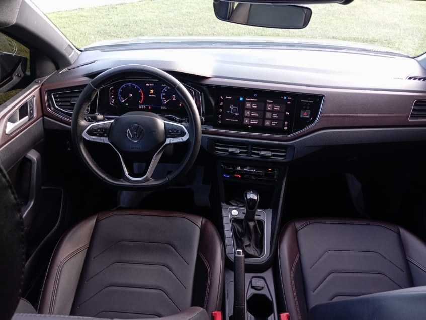volkswagen virtus 1.0 200 tsi highline automatico flex 4p 2024