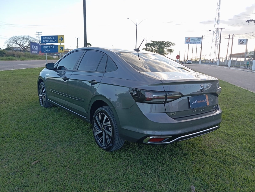 volkswagen virtus 1.0 200 tsi highline automatico flex 4p 2024