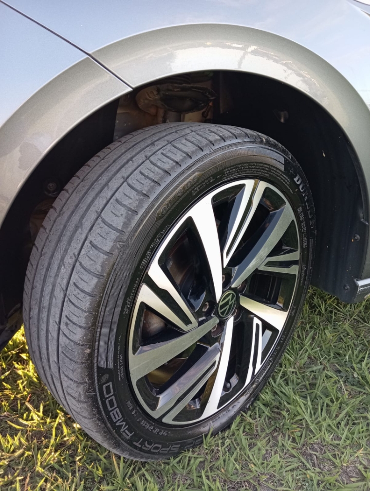 volkswagen virtus 1.0 200 tsi highline automatico flex 4p 2024