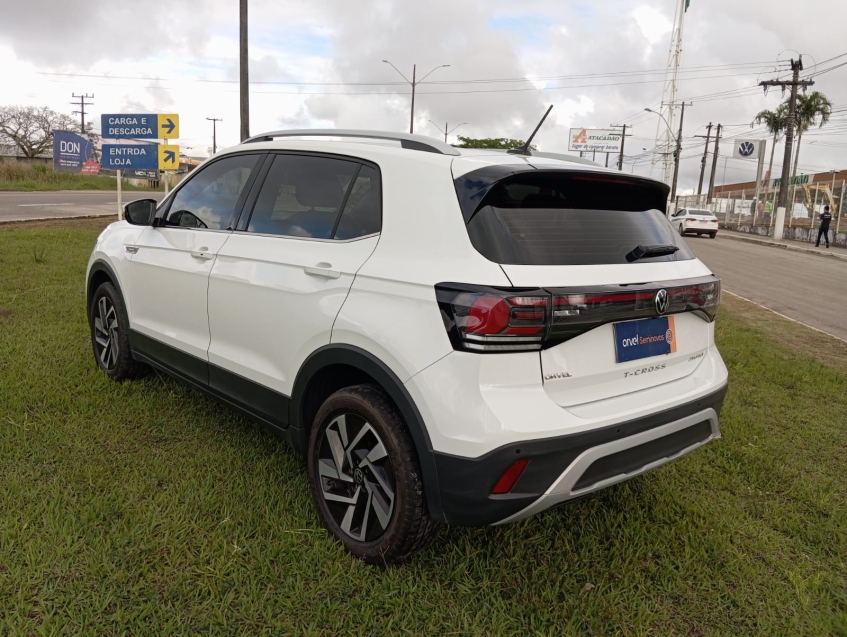 volkswagen t-cross 1.4 250 tsi total flex highline automatico 4p 2025