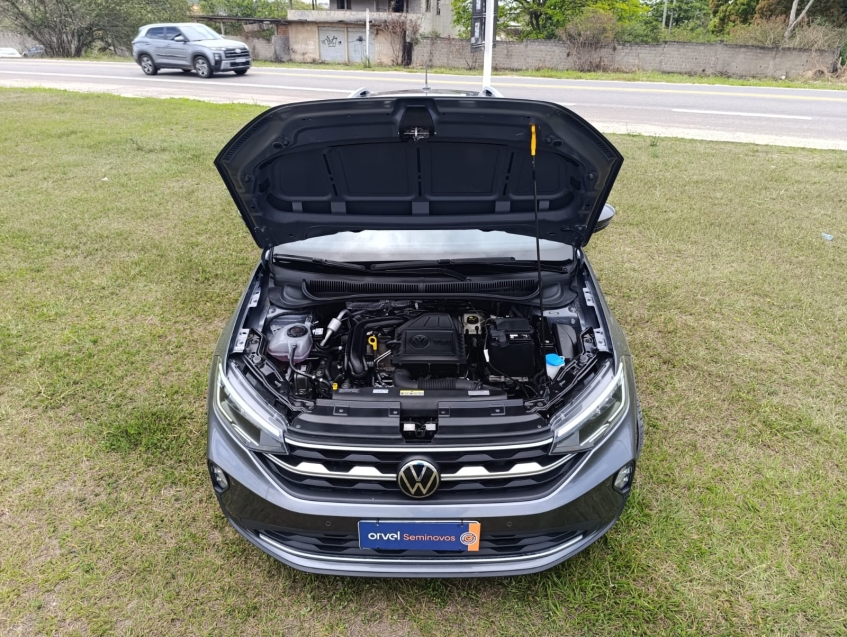 volkswagen nivus 1.0 200 tsi total flex highline automatico 4p 202313
