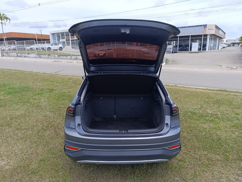 volkswagen nivus 1.0 200 tsi total flex highline automatico 4p 20238