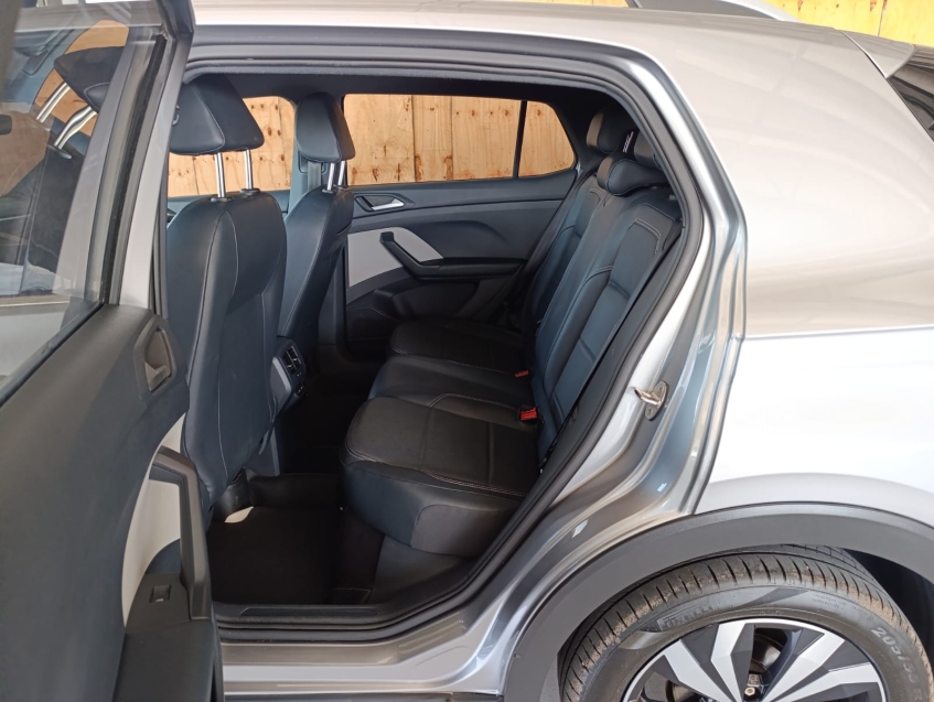 volkswagen t-cross 1.4 250 tsi total flex highline automatico 4p 20249