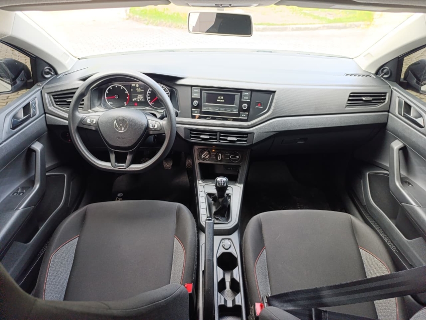 volkswagen polo 1.0 mpi track manual flex 4p 202411