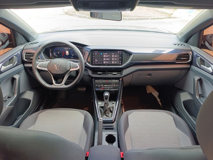 volkswagen t-cross 1.0 200 tsi total flex comfortline automatico 4p 202311