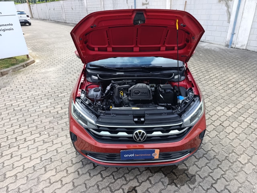 volkswagen nivus 1.0 200 tsi total flex comfortline automatico 4p 202113