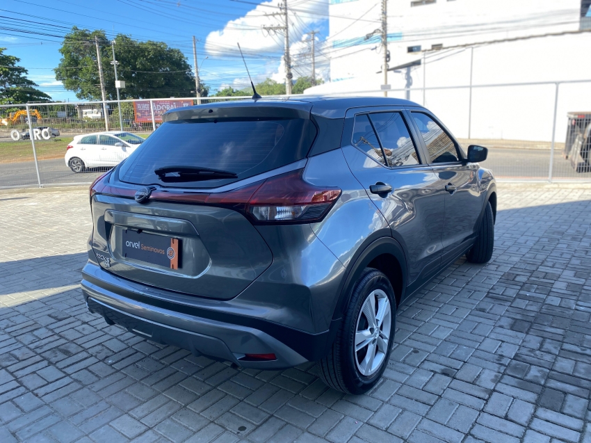 kicks active 1.6 16v flex aut
