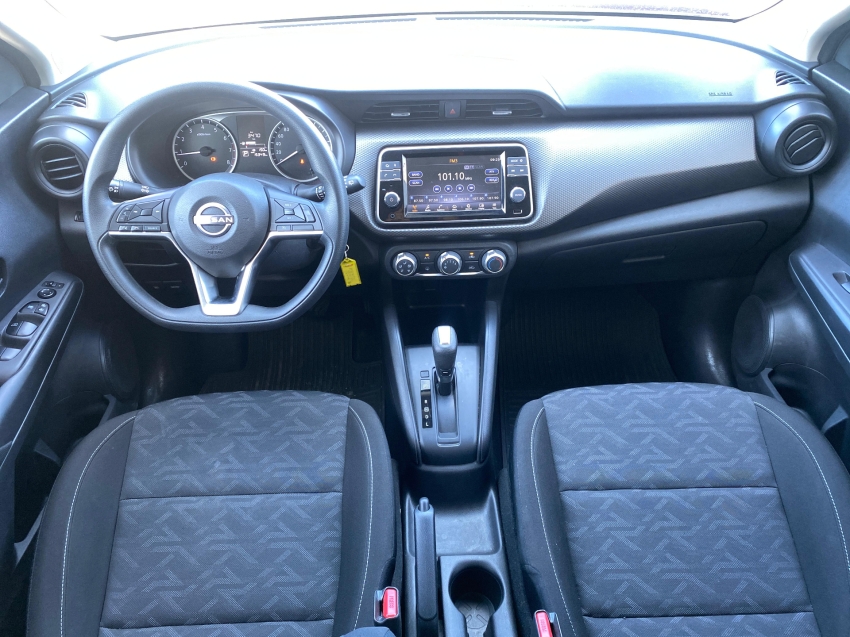 kicks active 1.6 16v flex aut