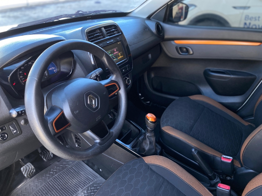 kwid outsider 1.0 flex 12v mec