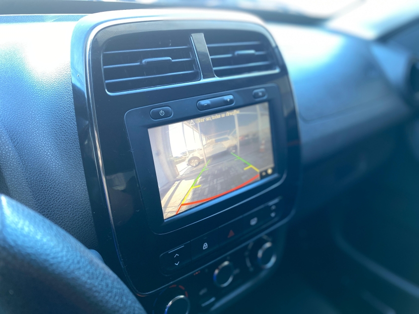 kwid outsider 1.0 flex 12v mec