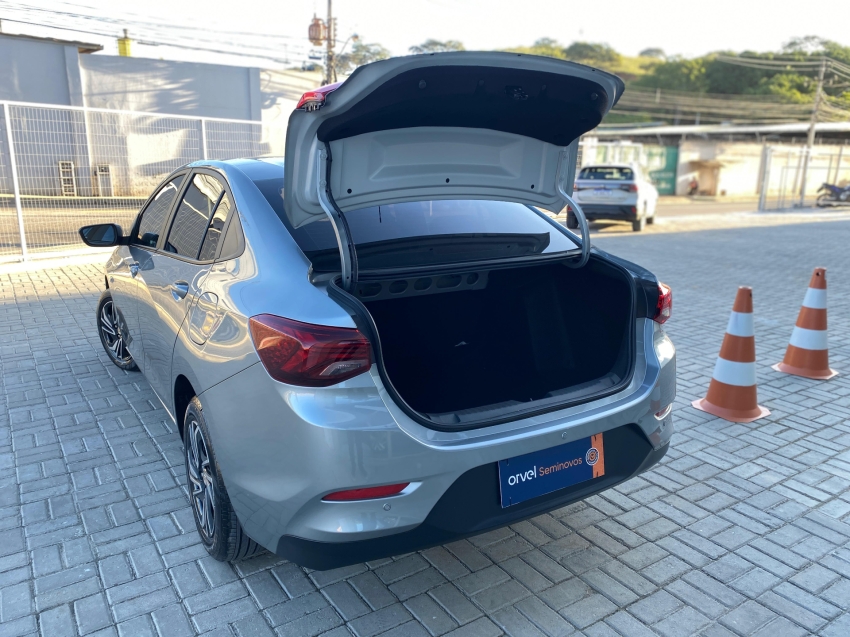 onix sedan plus lt 1.0 12v tb flex mec.