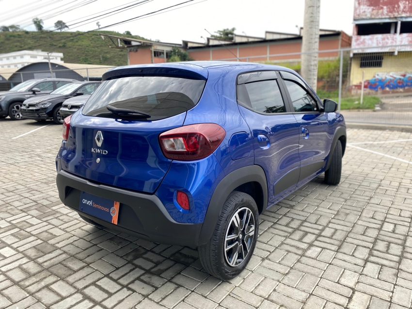 kwid intense 1.0 12v flex mec