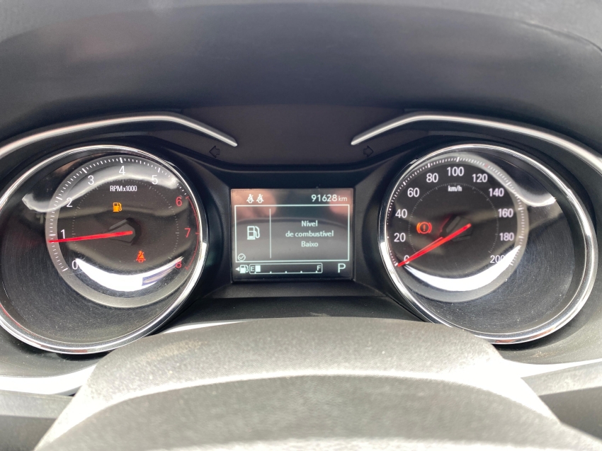 onix sedan plus premier 1.0 tb flex aut