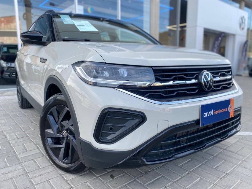 volkswagen t-cross 1.4 250 tsi total flex highline automatico 5p 2025