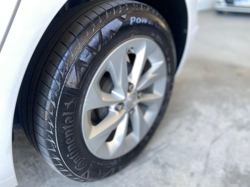 onix hatch ltz 1.0 tb flex mec