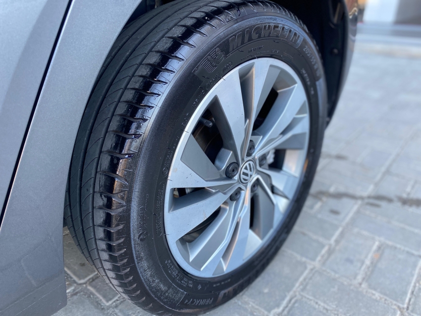 polo comfortline 1.0 tb 200 tsi flex aut