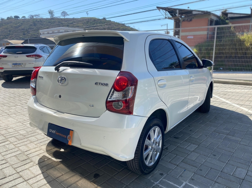 etios x plus 1.5 flex aut