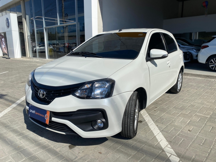 etios x plus 1.5 flex aut