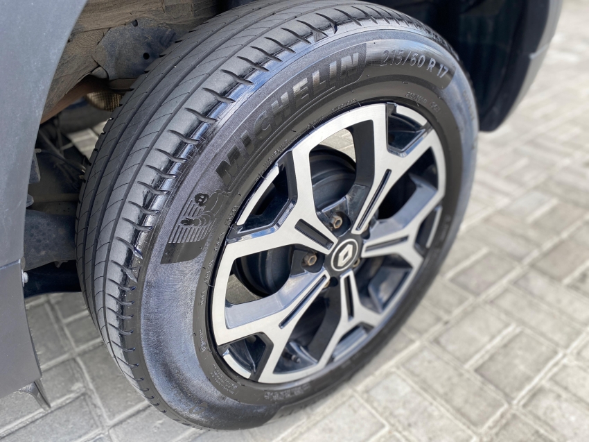 duster iconic 1.6 flex aut