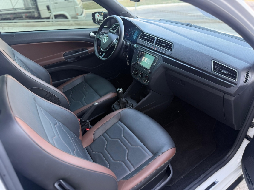 saveiro cross 1.6 cd flex mec