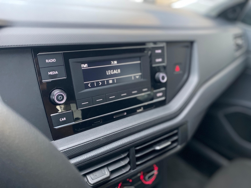 polo track 1.0 12v flex mec