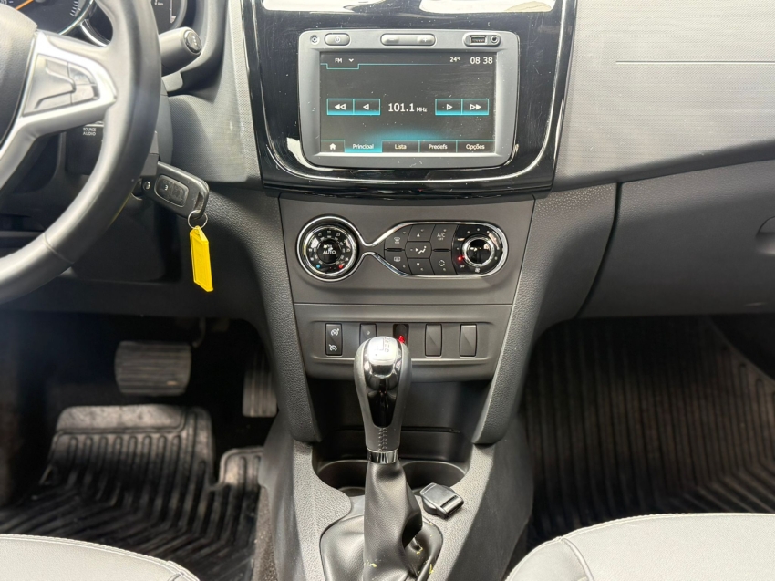 logan iconic 1.6 flex aut10 logan iconic 1.6 flex aut10