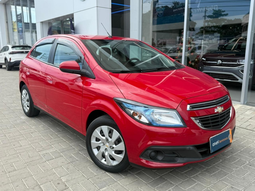 onix hatch lt 1.4 flex mec