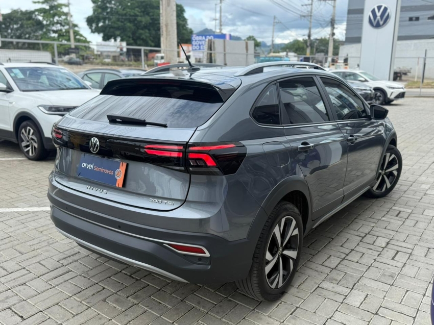 nivus highline 1.0 tb 200 tsi flex aut9