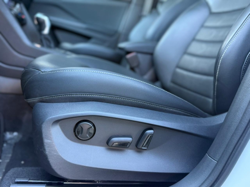 taos highline 1.4 250 tsi flex aut.21