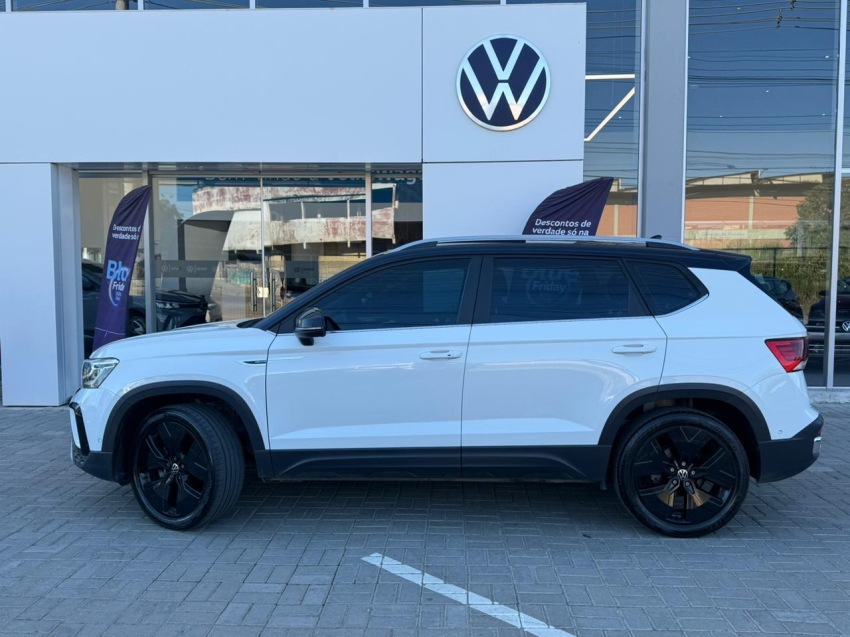 taos highline 1.4 250 tsi flex aut.6