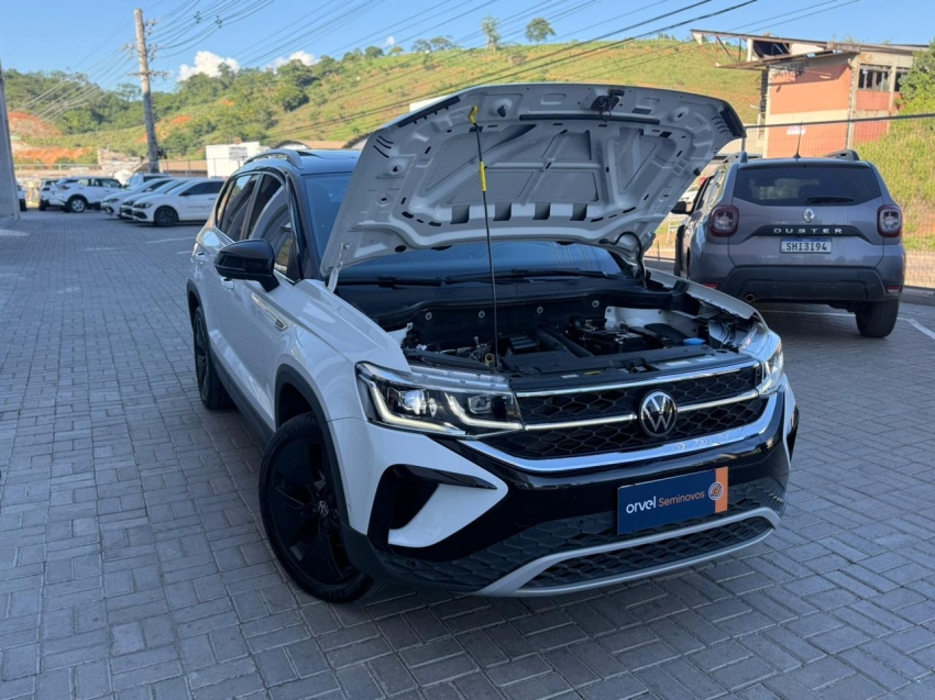 taos highline 1.4 250 tsi flex aut.3