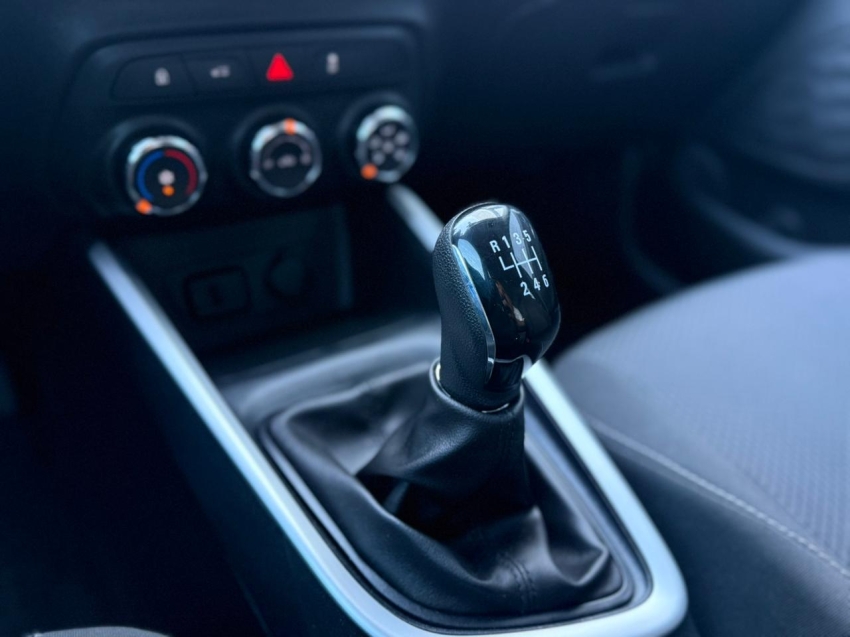 onix hatch ltz 1.0 12v tb flex mec17