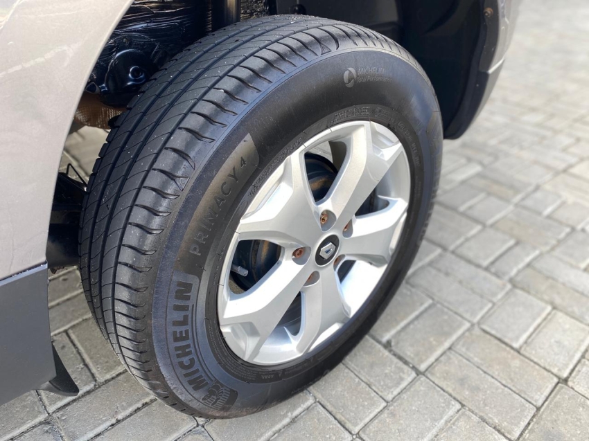 duster intense 1.6 flex aut8