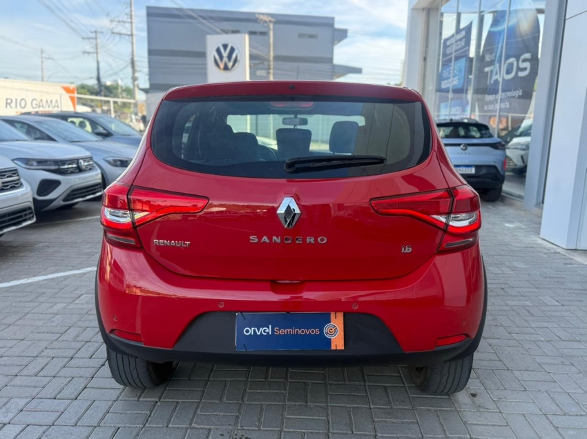 sandero intense 1.6 flex aut7