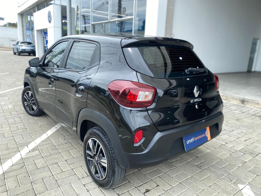 kwid intense 1.0 12v flex mec5