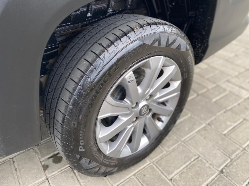 strada freedom 1.3 flex 8v cs plus7