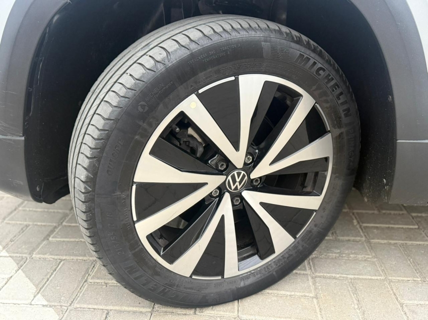 taos highline 1.4 250 tsi flex aut7