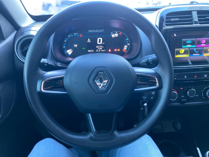 kwid outsider 1.0 12v flex mec11