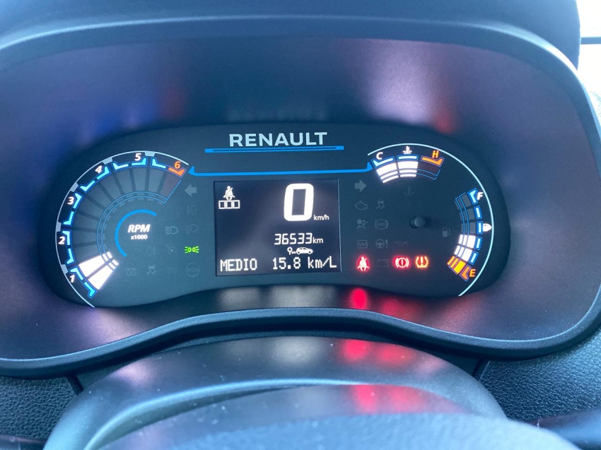 kwid outsider 1.0 12v flex mec12