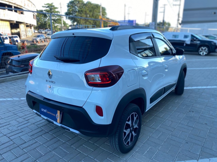 kwid outsider 1.0 12v flex mec10