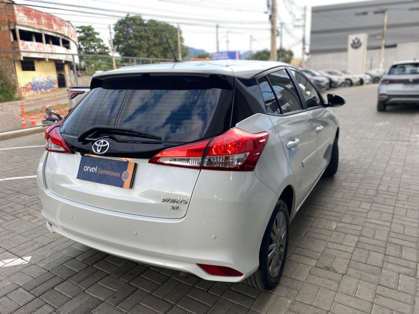 yaris xl plus connect. 1.5 flex 16v aut10
