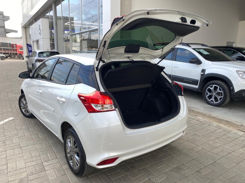 yaris xl plus connect. 1.5 flex 16v aut9