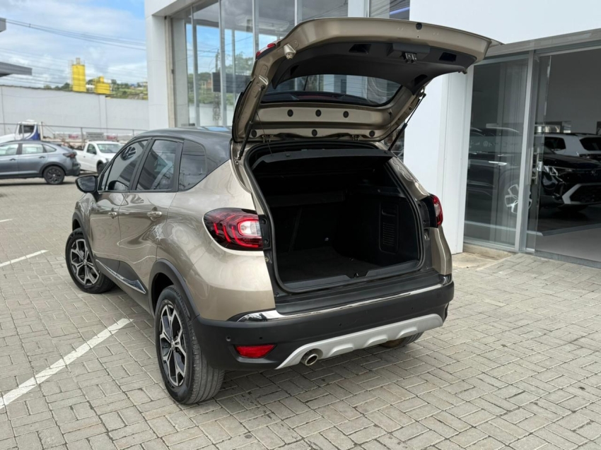 captur iconic 1.3 tb flex aut9