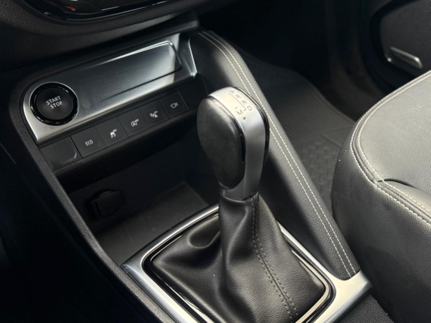 captur iconic 1.3 tb flex aut18