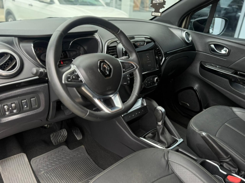 captur iconic 1.3 tb flex aut17