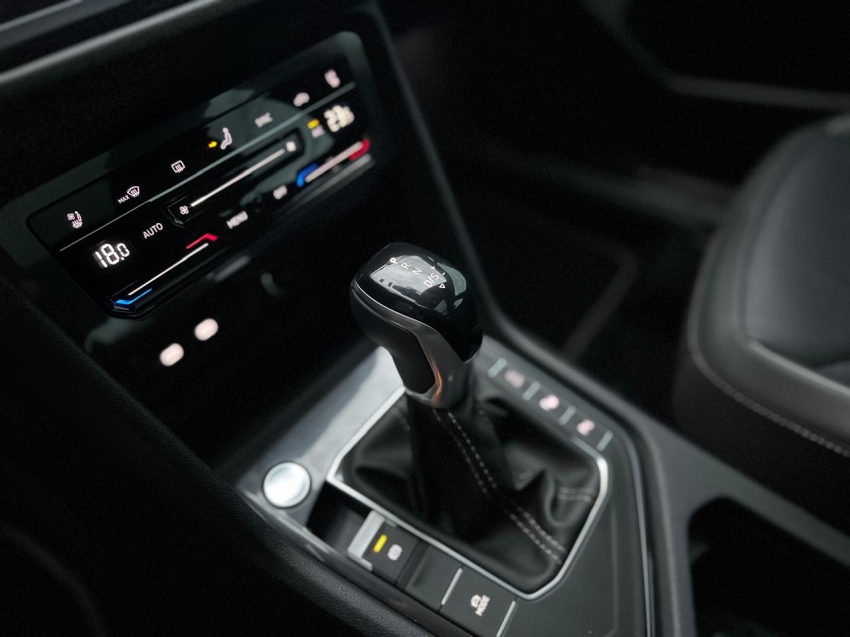 tiguan allspace 2.0 r-line 300tsi20